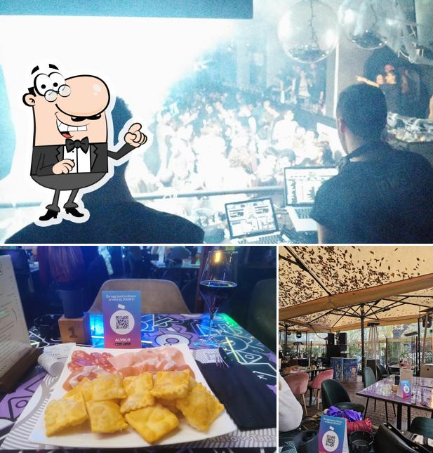 Dai un'occhiata agli interni di Zooky Cafè