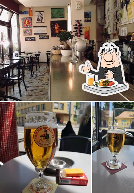 La foto della cibo e interni di Sporting Bar
