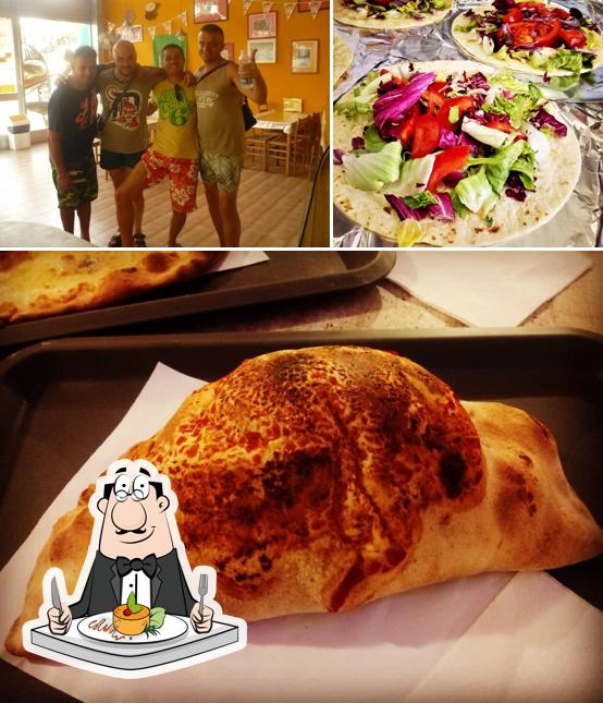 pizzeria DRIVE IN si caratterizza per la cibo e interni