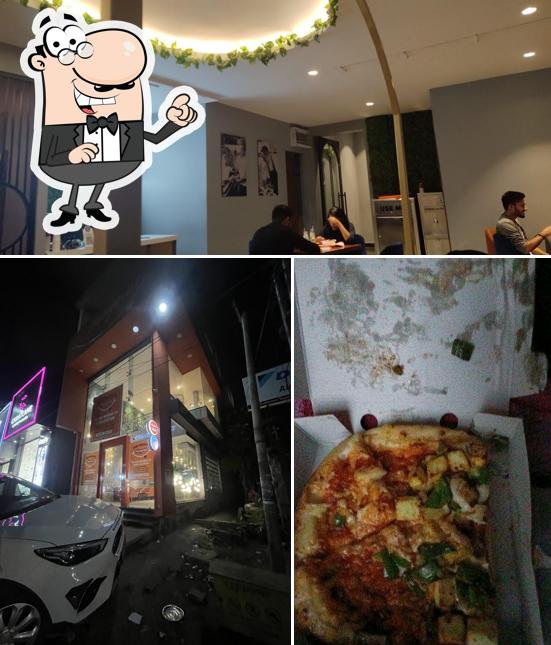 Check out how HANGRIES PANIPAT looks outside