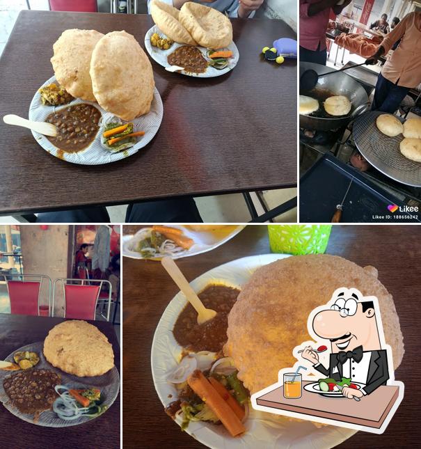 Meals at Shree Ganpati Ji Channe Bhature
