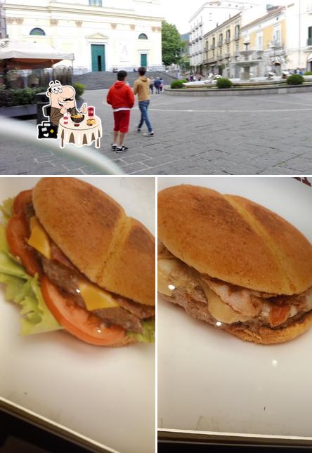 La cibo e esterno del ristorante