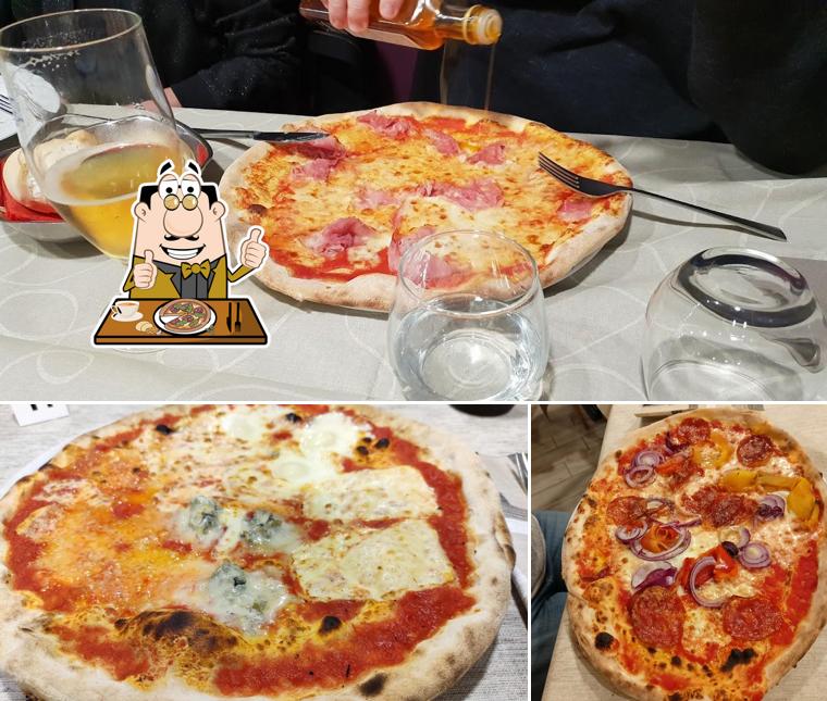 Ordina una pizza a Pizzeria Ristorante da Dante