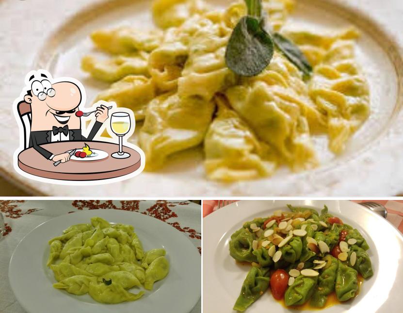 Platti al Antica Trattoria dell'Angelo