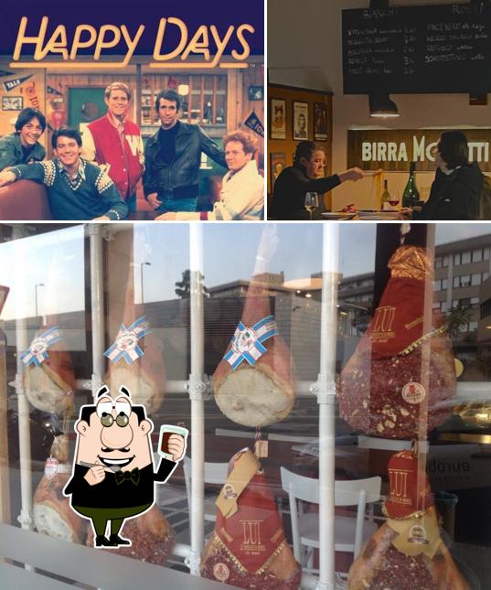 Goditi qualcosa da bere a Cento%crudo