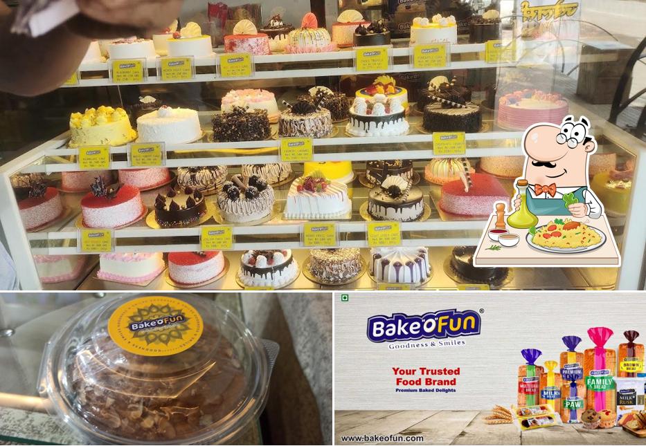 Food at BakeOFun Bake House