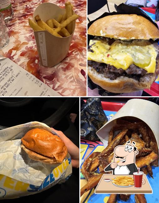 OVERSIZE BURGERS & FRIES - Villafranca