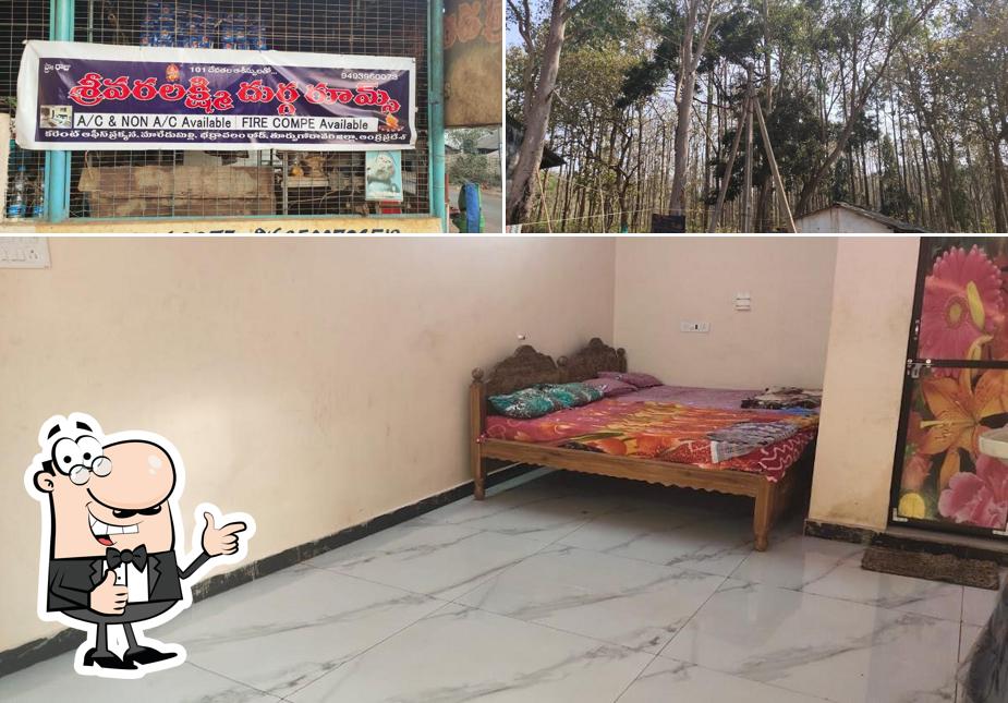 sri varalakshmi durga hotel photo