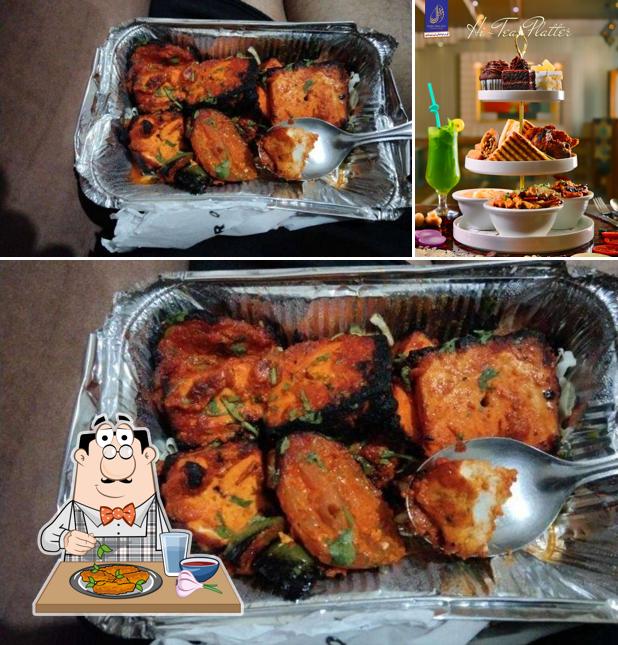 Chicken wings at Mughal's Hotel