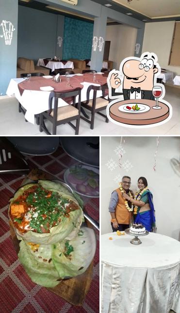 Among various things one can find food and interior at Le Khaksa Restaurant