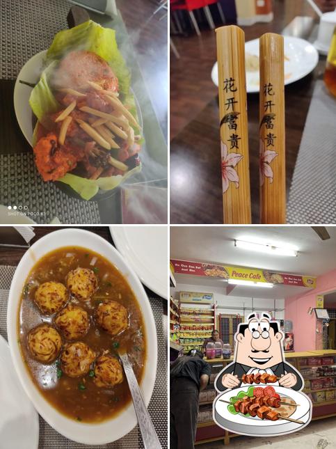 Food at Norjin Vegetarian Restaurant༼ནོར་སྦྱིན་ཤ་མེད་ཟ་ཁང་།༽