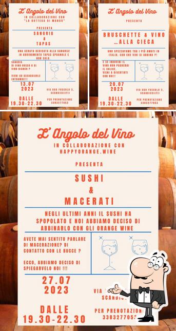 Gli interni di L'angolo Del Vino - Enoteca e vini sfusi