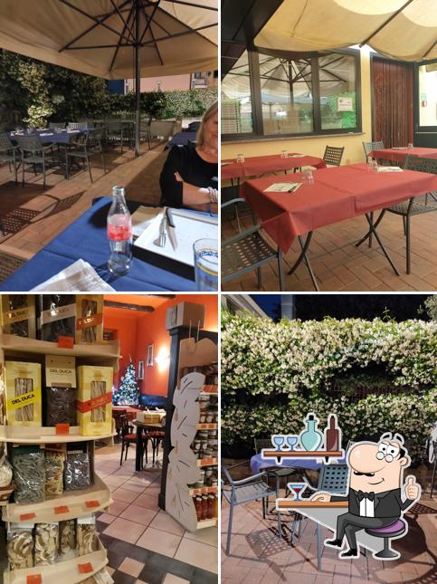 Gli interni di Trattoria Santuario