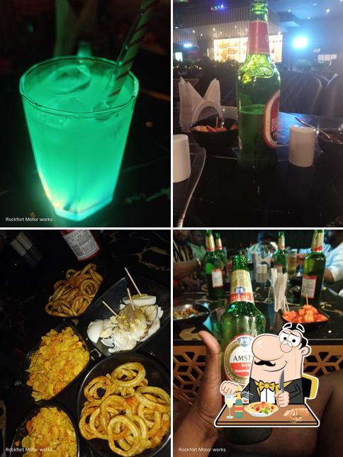 Meals at VEGATE - THE PREMIUM BAR