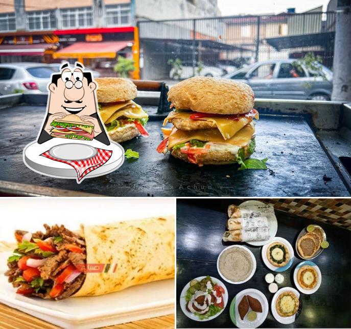 Clube sanduíches em Restaurante Istambul