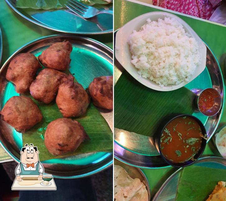 Samosa at Shri Udupi upahar