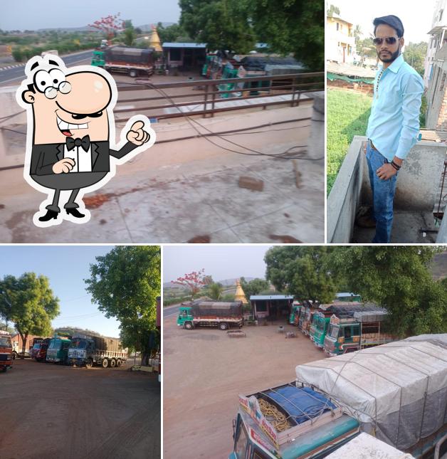 Check out how Somnath Dhaba looks outside