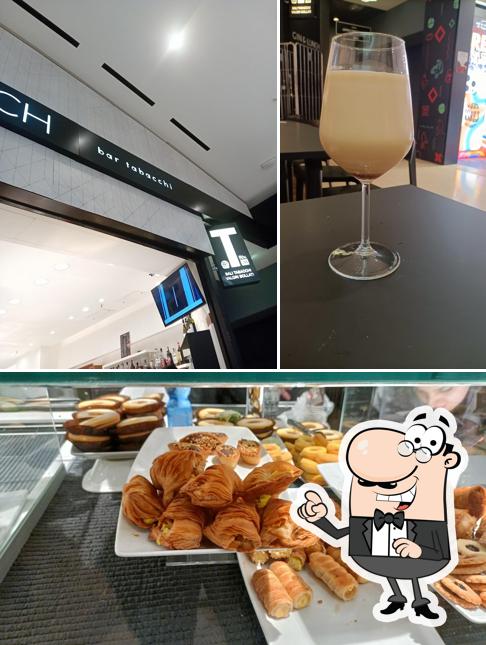 Gli interni di Gin & Lunch