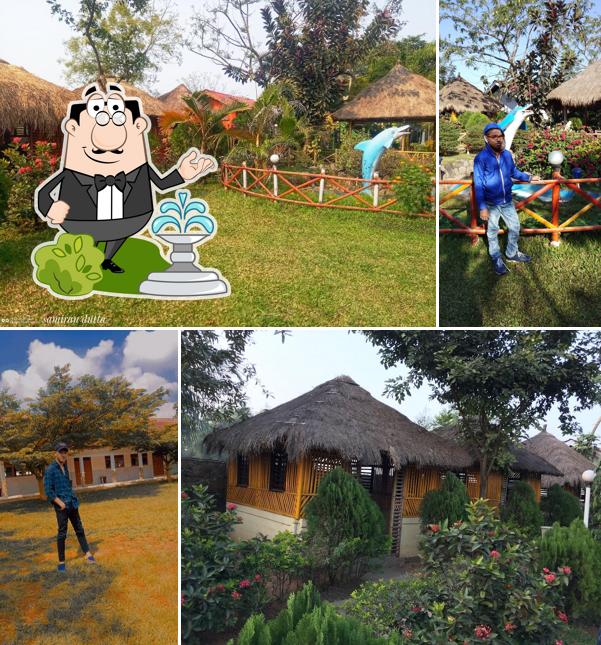 You can get some fresh air at the outside area of TREE HOUSE
