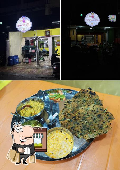 The picture of Mamma’s Tiffin’s exterior and food