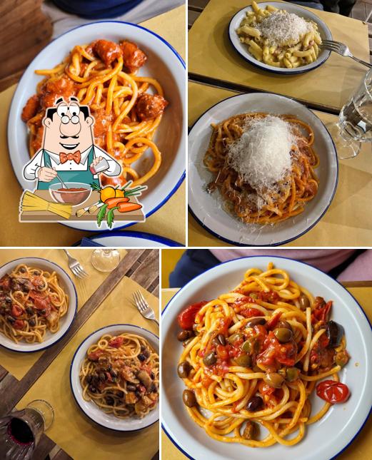 Spaghetti alla bolognese al Raw Pasta - Pasta Fresca Bar