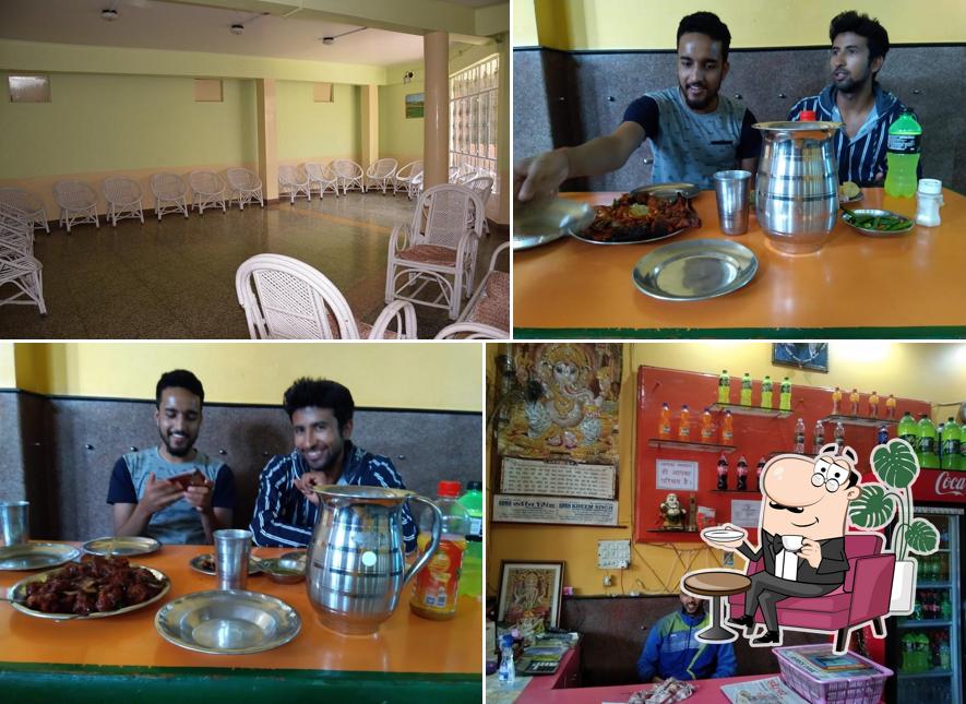 Check out how Nagarkoti Bhojanalay looks inside