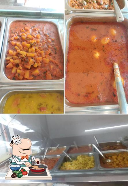 Chicken curry at Sri Laxmi currypoint and mess