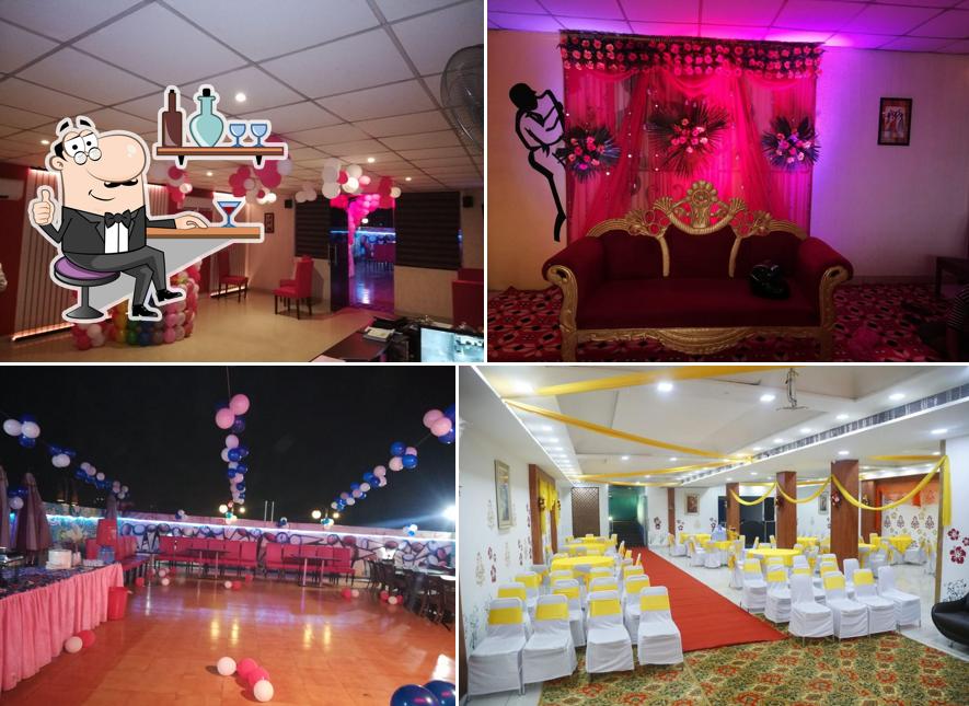 The interior of Food Ganesha