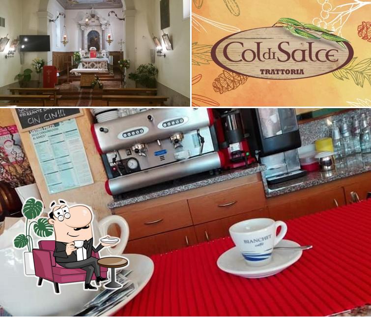 Gli interni di Trattoria Col di Salce
