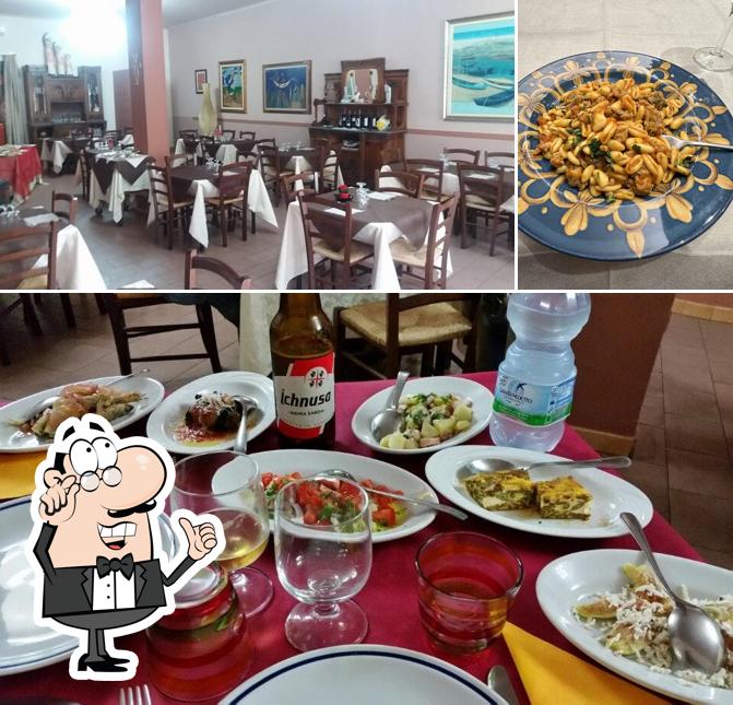 Tra le diverse cose da Trattoria Portixedda si possono trovare la interni e bevanda