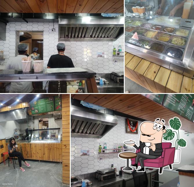 The interior of WIKIWIKI FOODS