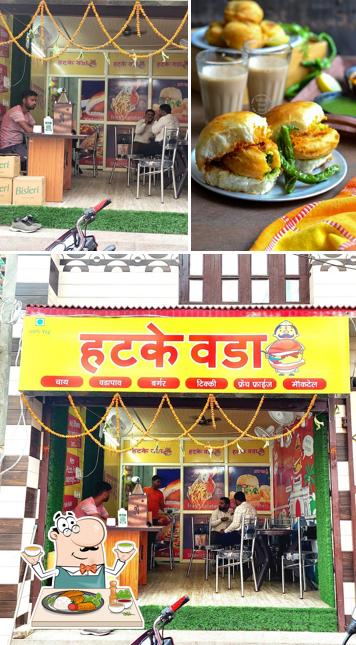 Food at Hatke Vada