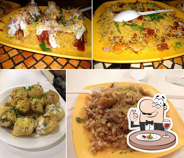 Food at Nukkad Bites