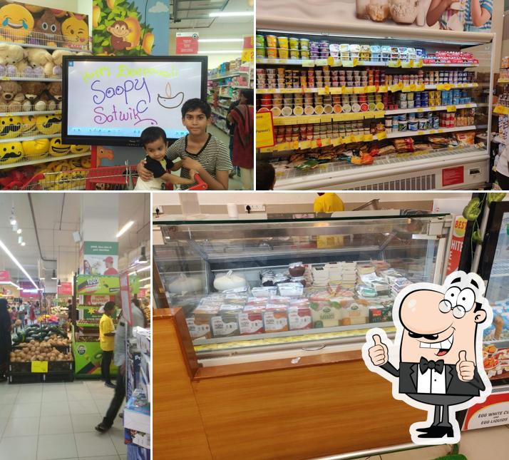 Here's a pic of Spar Kitchen