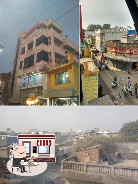 The exterior of Babulal Food Plaza & Lodging