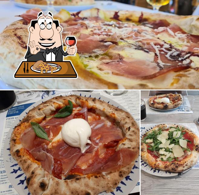 Prenditi tra le molte varianti di pizza