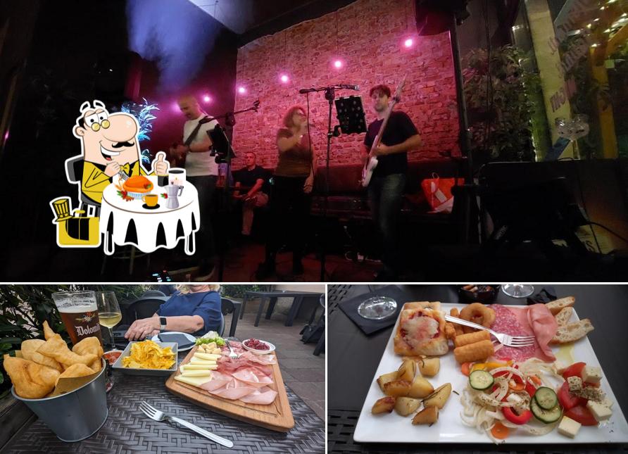 Platti al MOMENTI ITALIANI | Cocktail Bistrot - Sesto San Giovanni