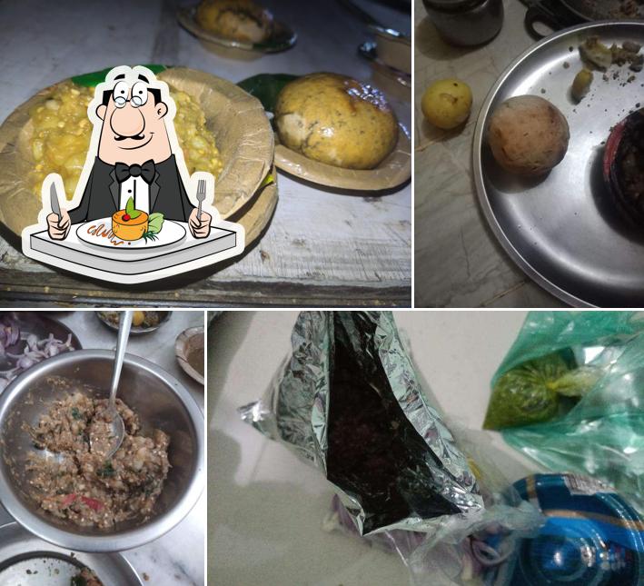 Meals at Bablu bihari bati choka bhandar
