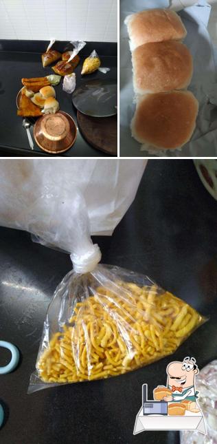 Garlic bread at Shree Krushna Wadapav Center