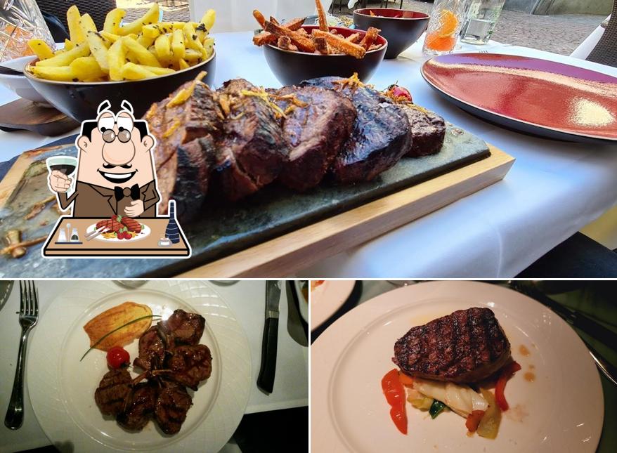 Ordina piatti di carne dal menu