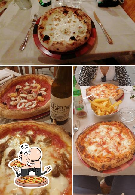 A Duomo, puoi provare una bella pizza