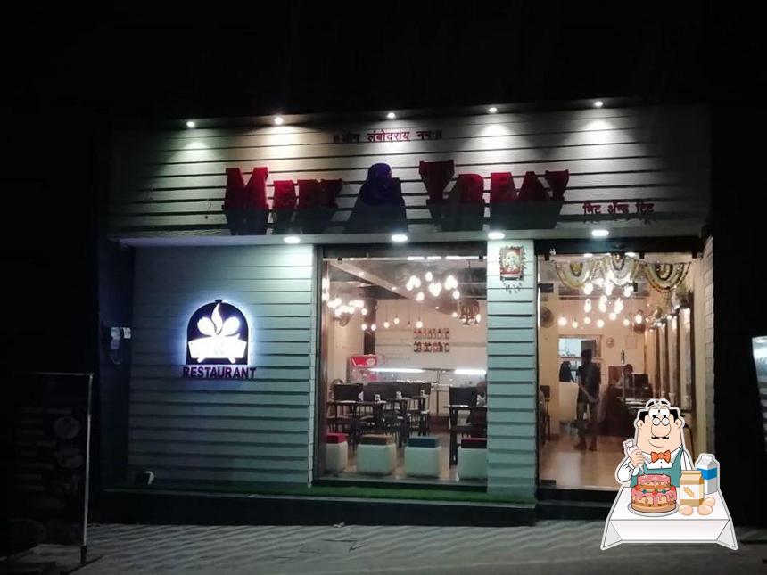 Look at this pic of Meet & Treat Restaurant