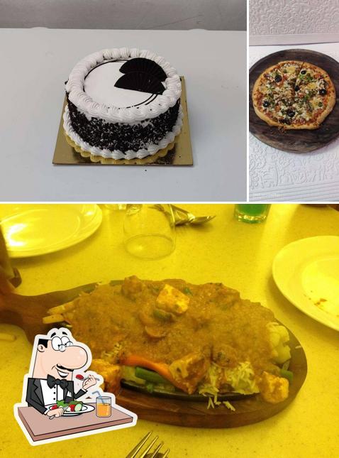 Food at Cake & Crunch