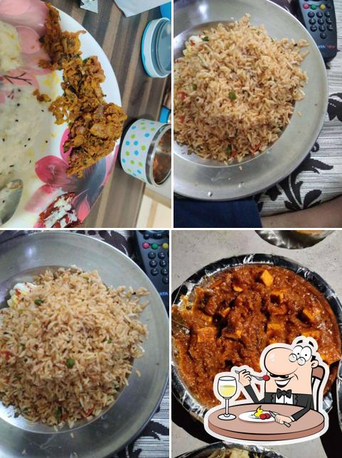 Meals at Jha Food