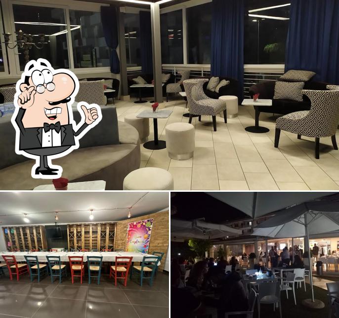 Dai un'occhiata agli interni di Mooday Experience