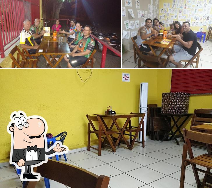 O interior do Barão Lanches
