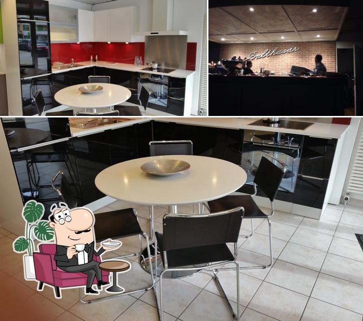 Gli interni di Balthasar Restaurant & Grill