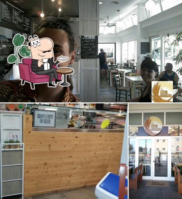 Siediti a un tavolo di Atto Secondo