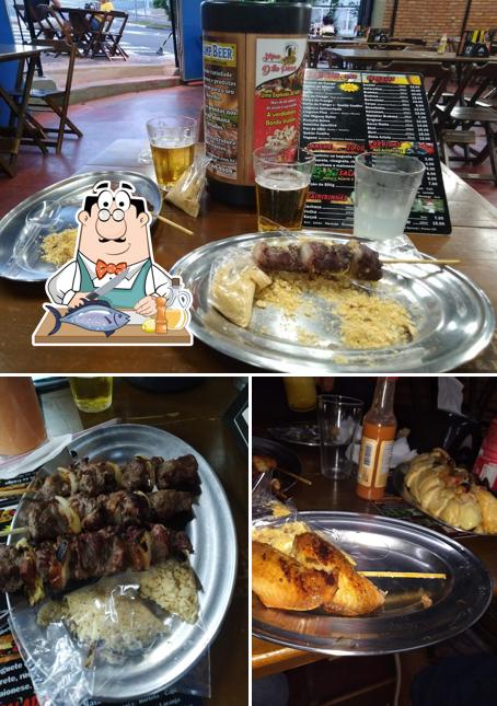 Salmão grelhado em Camp Beer Bebidas & Espetinhos