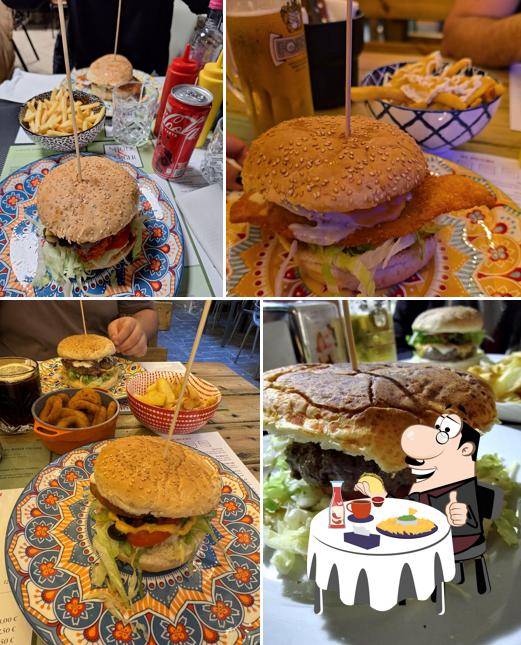 Spritz & Burger Desenzano d/Garda serve un'ampia gamma di opzioni per gli amanti dell'hamburger